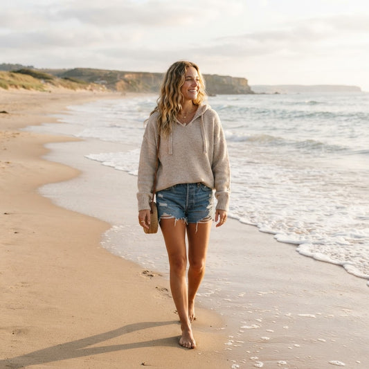 Beach Aesthetic Apparel Guide: Coastal Hoodies & Outfits