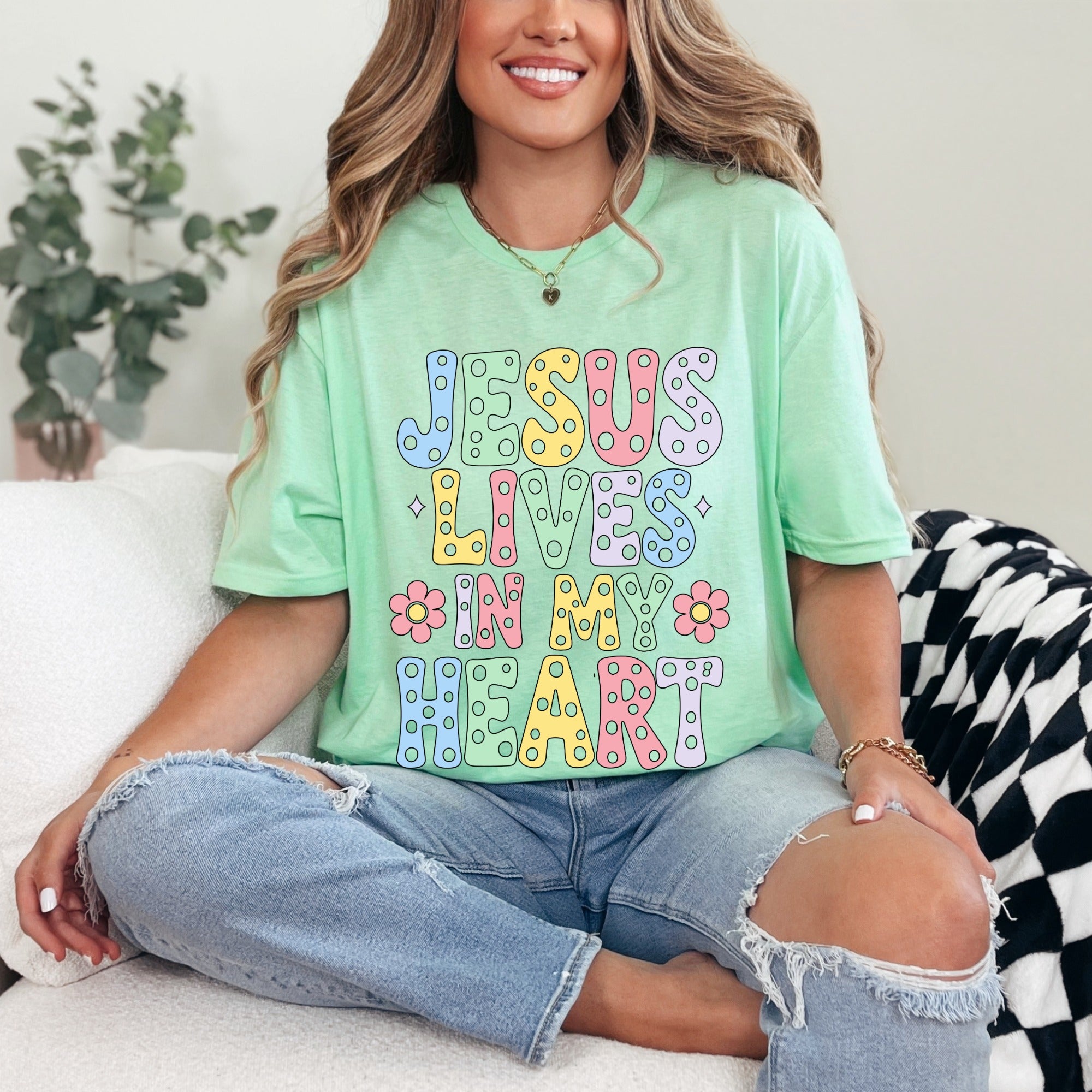 Jesus Lives In My Heart | Joyful Faith Tee