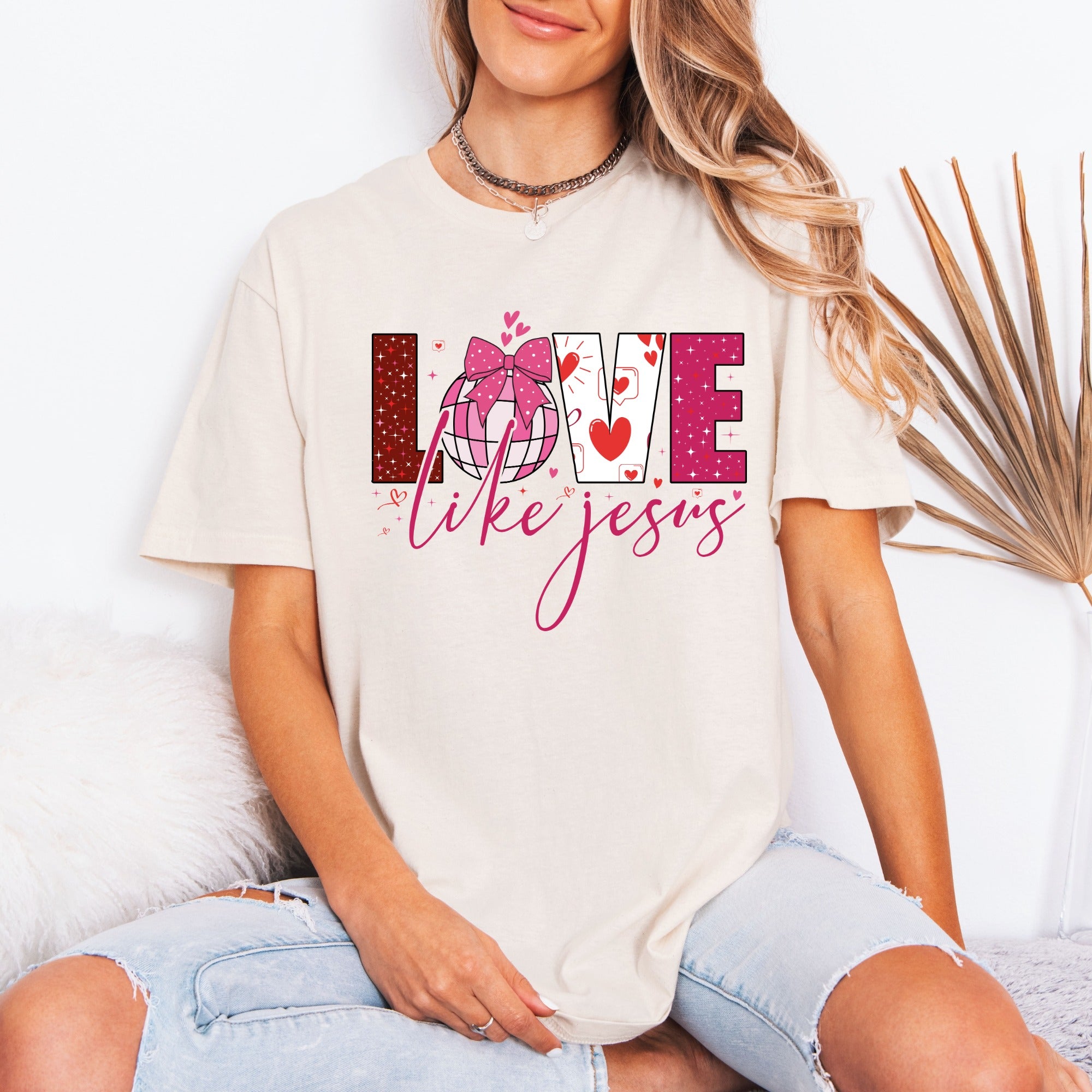 Love Like Jesus | Compassionate Heart Tee
