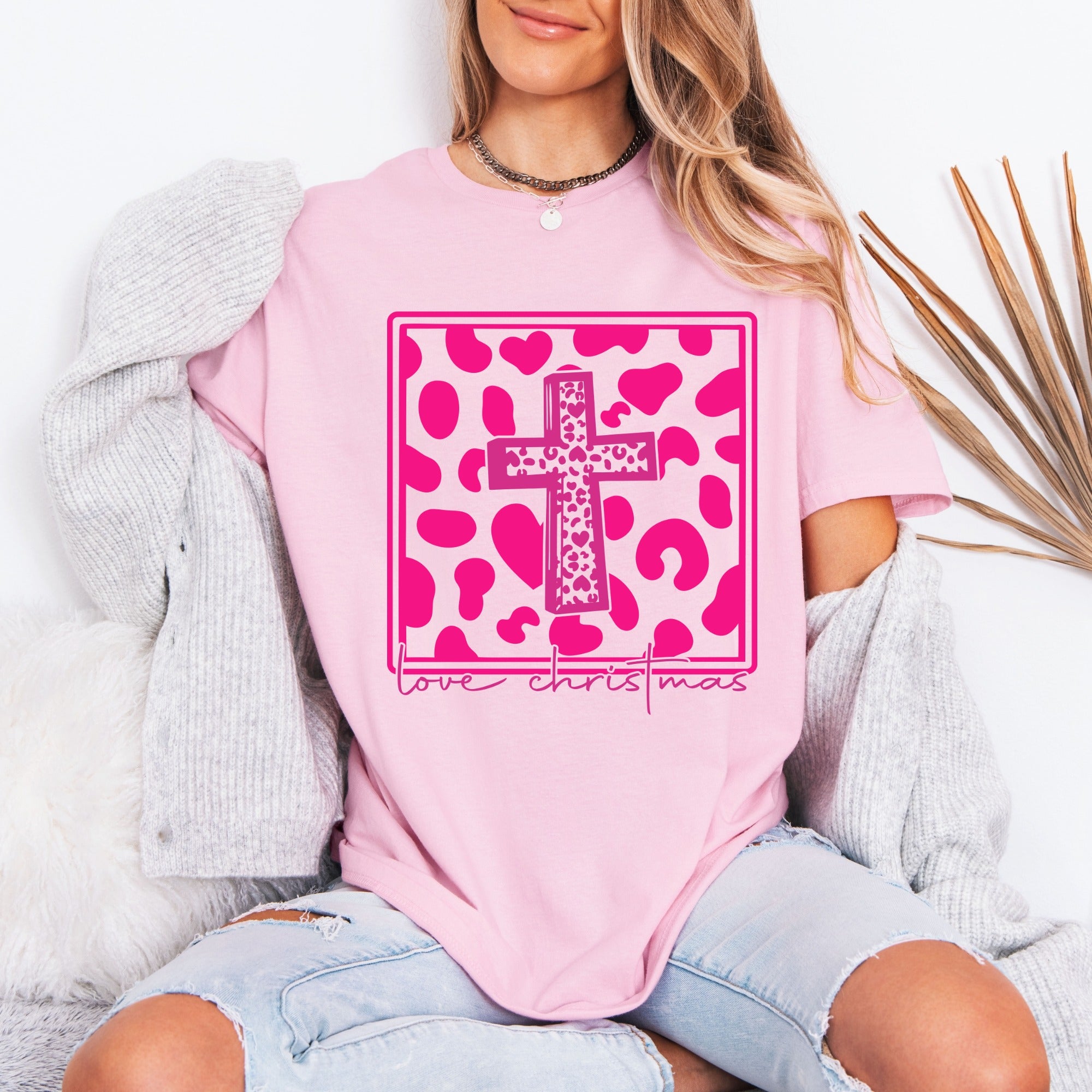 Love Christmas | Faith-filled Festive Tee