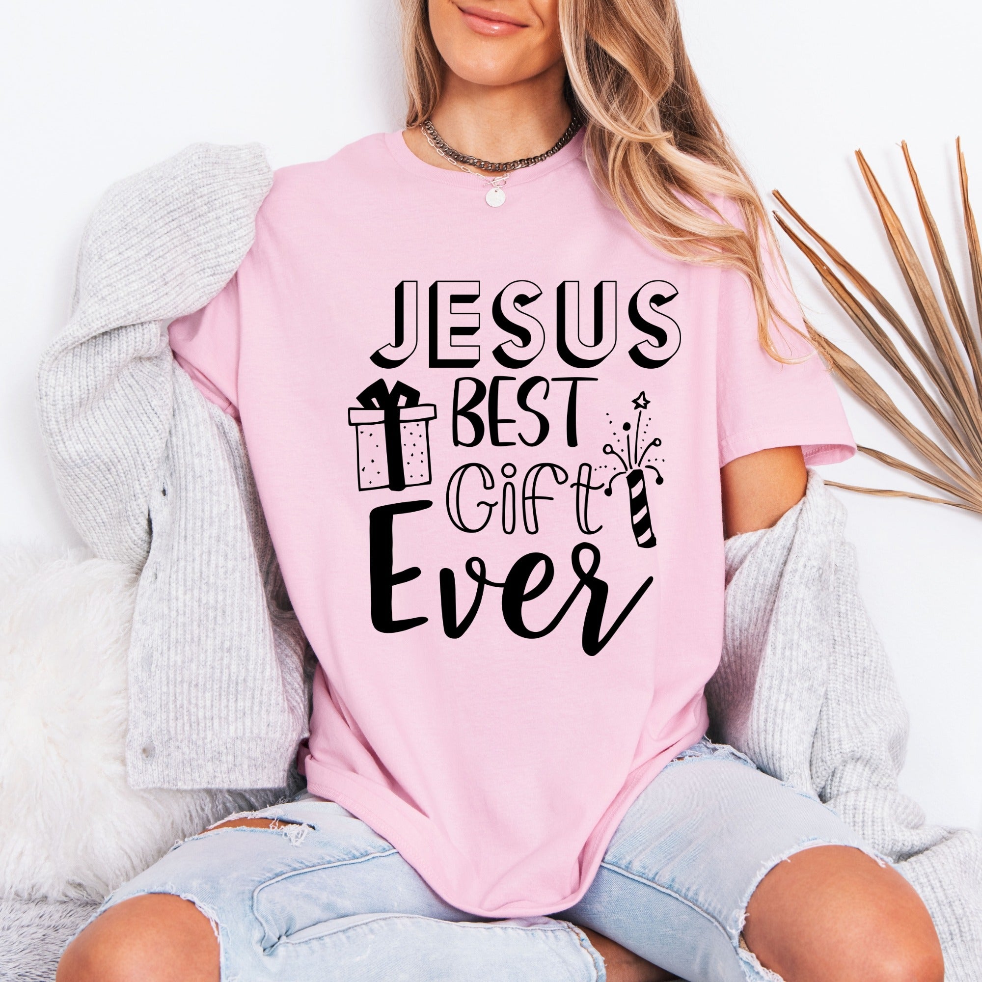 Jesus Best Gift Ever | Christmas & Gratitude Tee