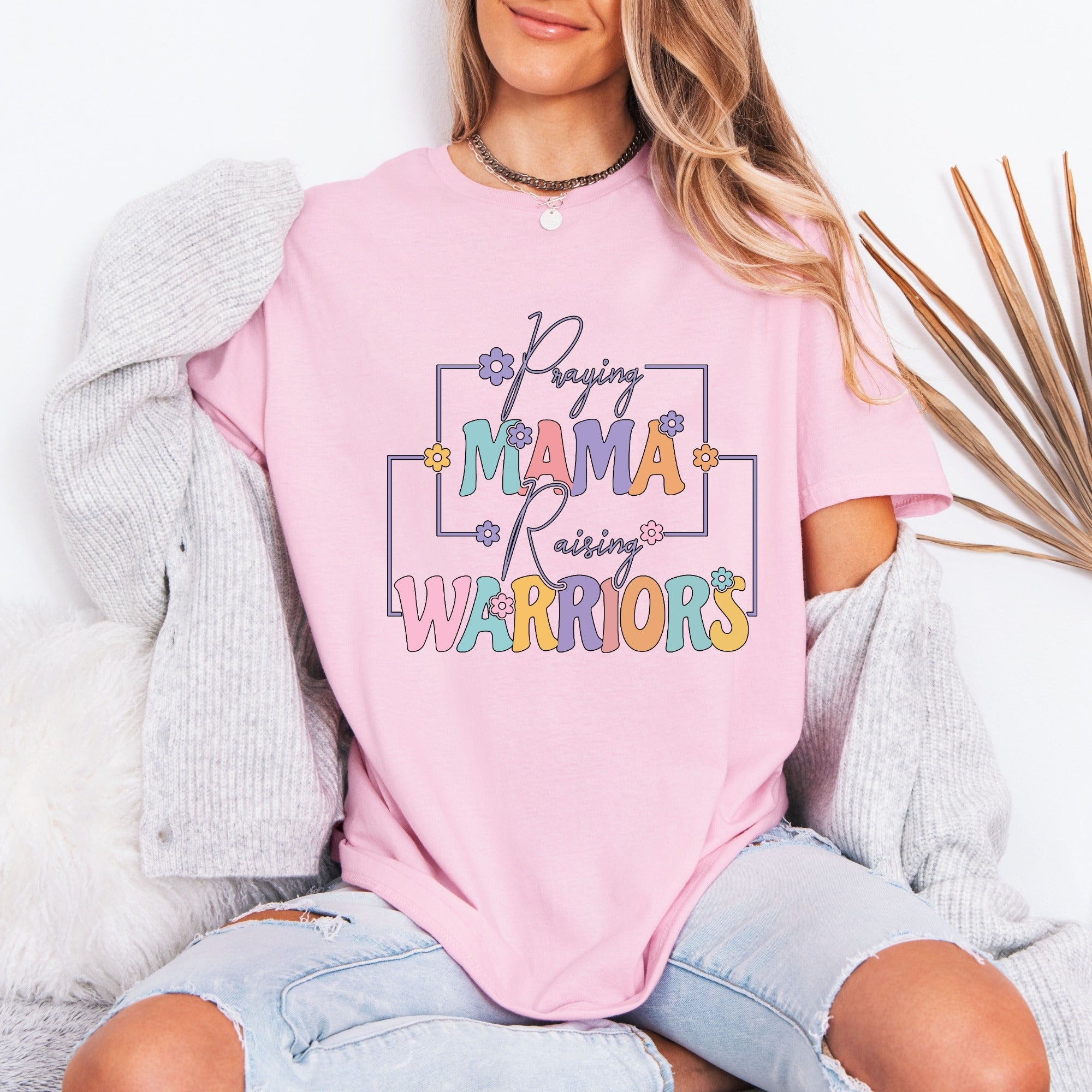 Praying Mama | Raising Warriors Tee