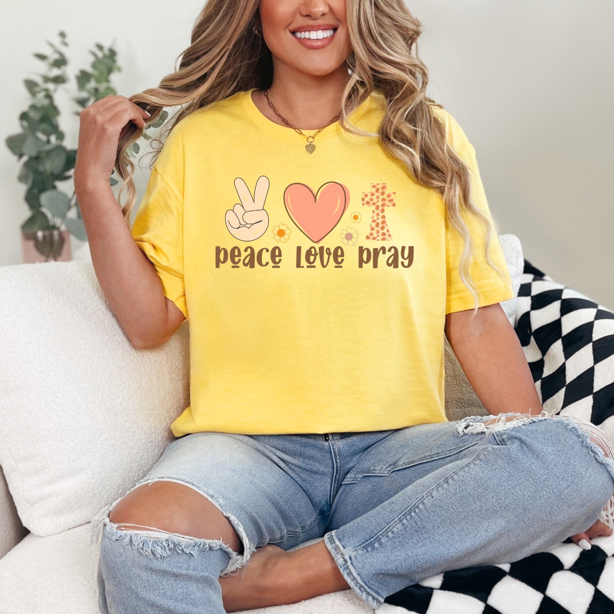 Peace Love Pray | Faithful Living Tee
