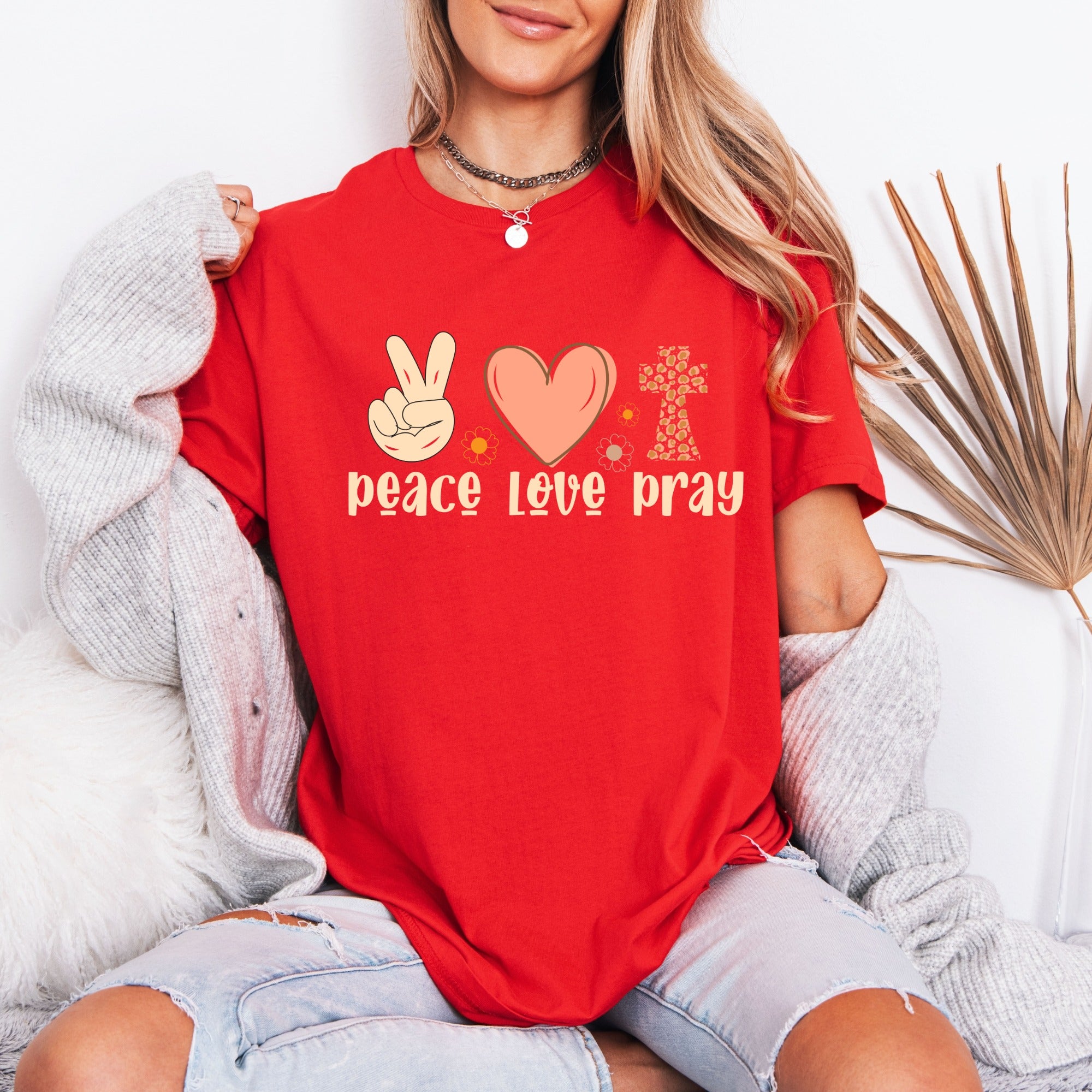 Peace Love Pray | Faithful Living Tee