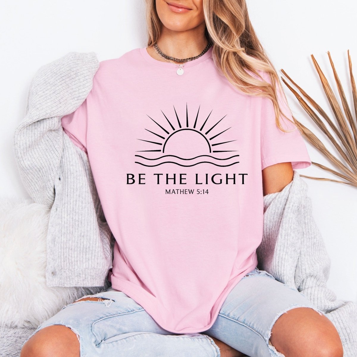 Be The Light | Matthew 5:14 Scripture Tee - Luckets.com