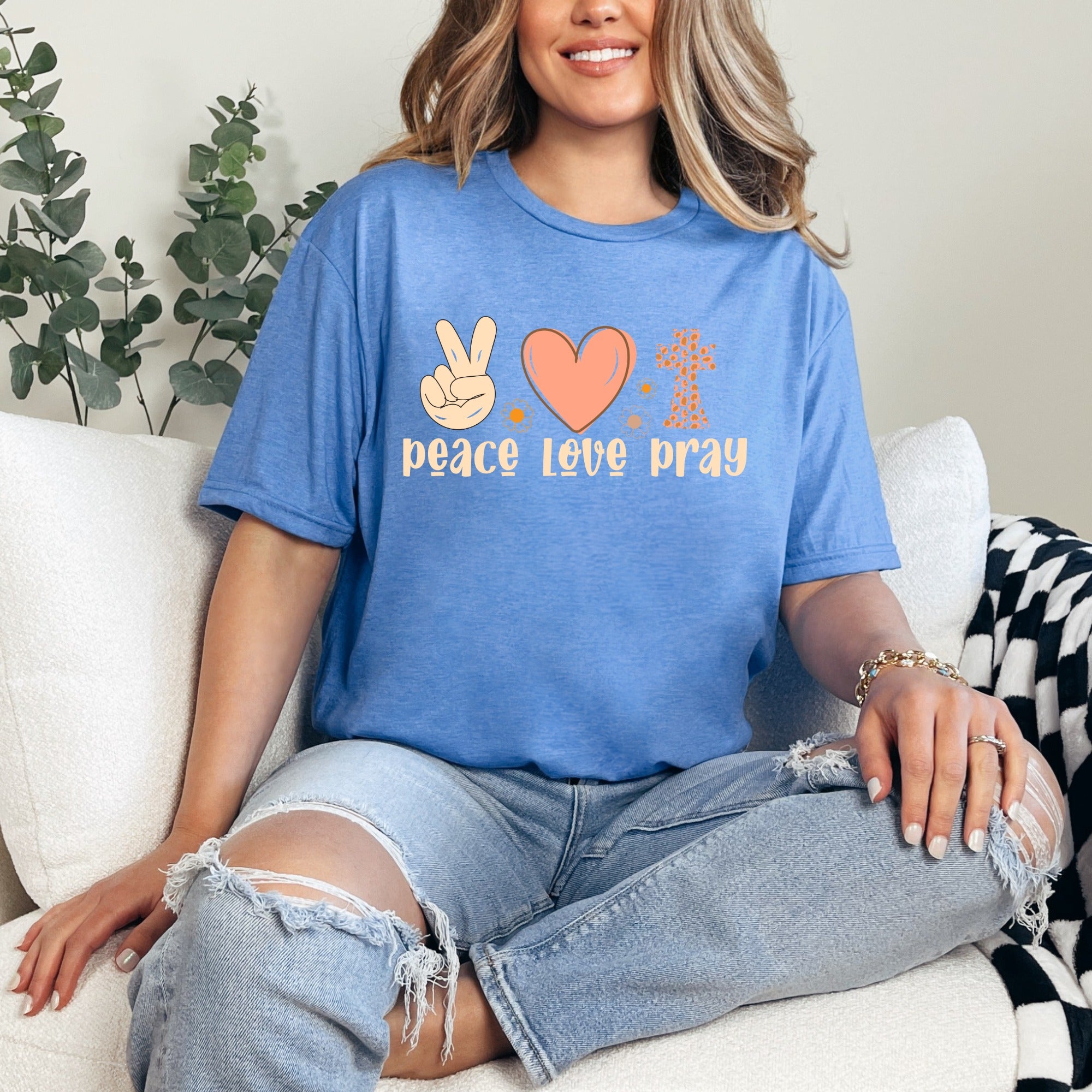 Peace Love Pray | Faithful Living Tee