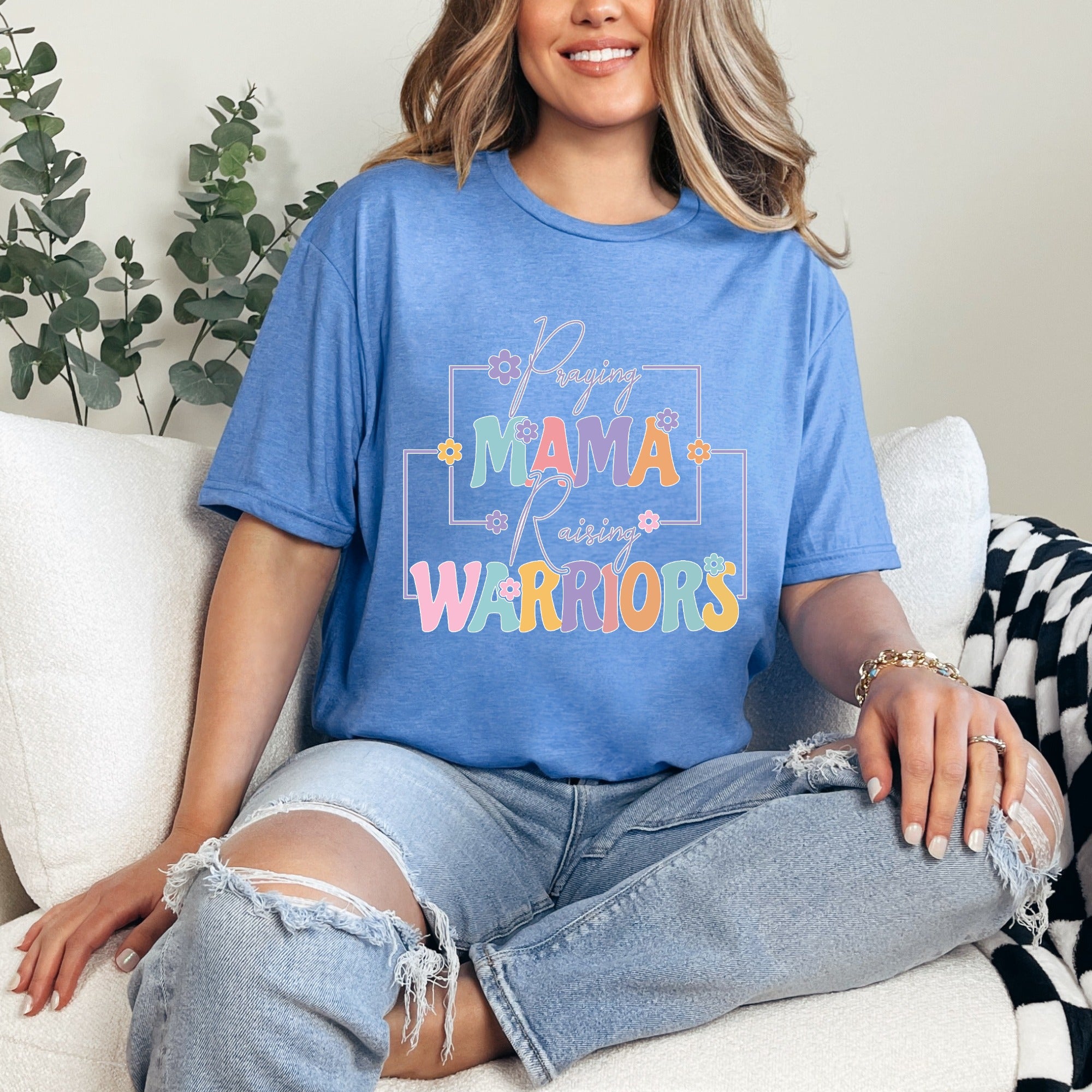 Praying Mama | Raising Warriors Tee