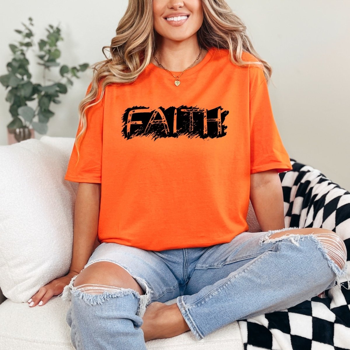 Faith | Bold Brushstroke Tee - Luckets.com