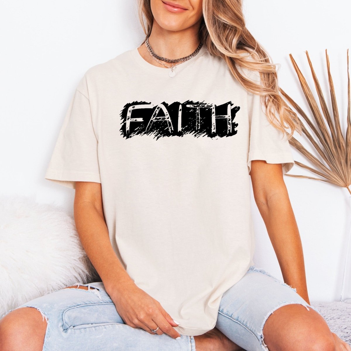Faith | Bold Brushstroke Tee - Luckets.com
