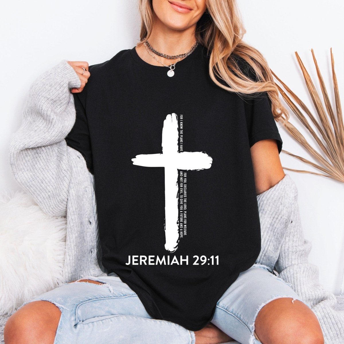Jeremiah 29:11 Cross | Plans & Hope Tee - Luckets.com