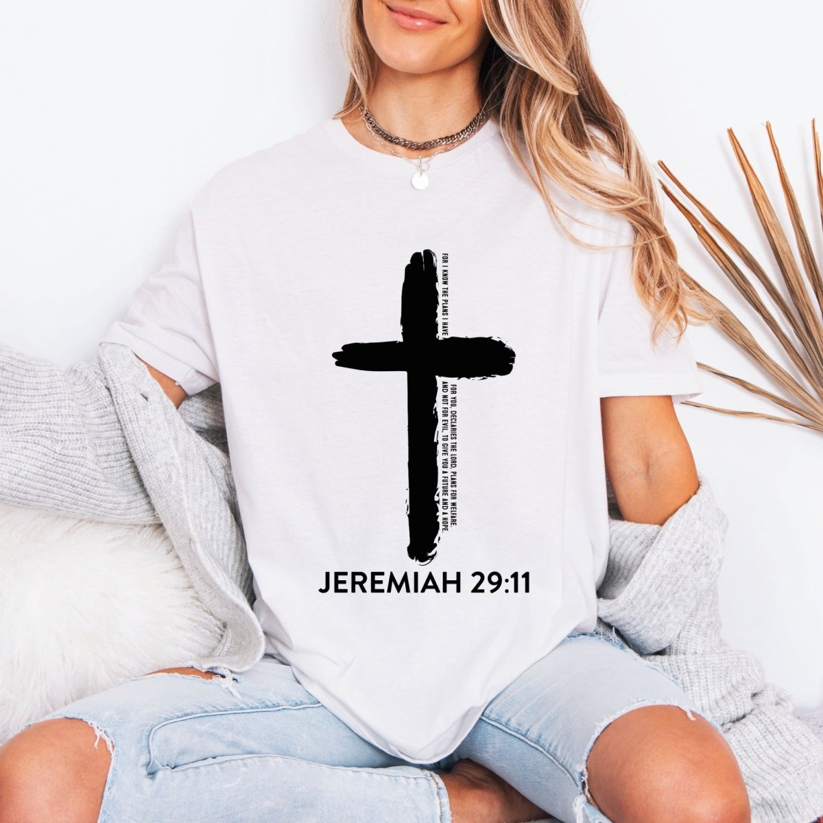 Jeremiah 29:11 Cross | Plans & Hope Tee - Luckets.com