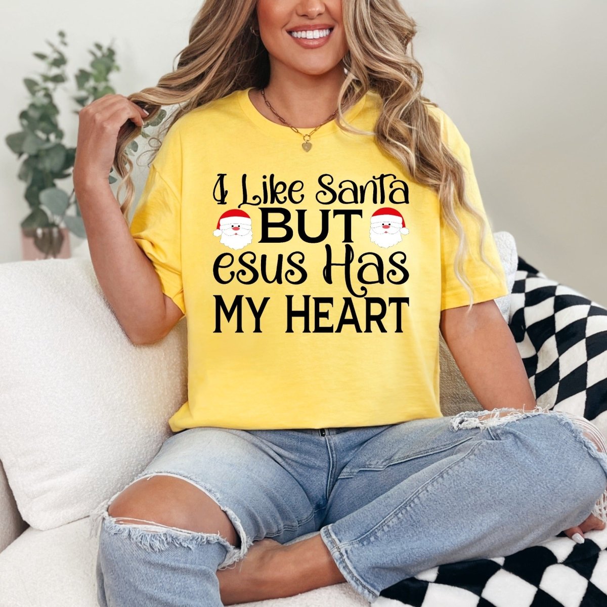 Jesus Has My Heart | Christmas Faith Tee - Luckets.com