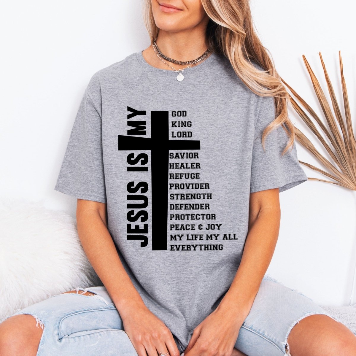 Jesus Is My Everything | Identity & Worship Tee - Luckets.com
