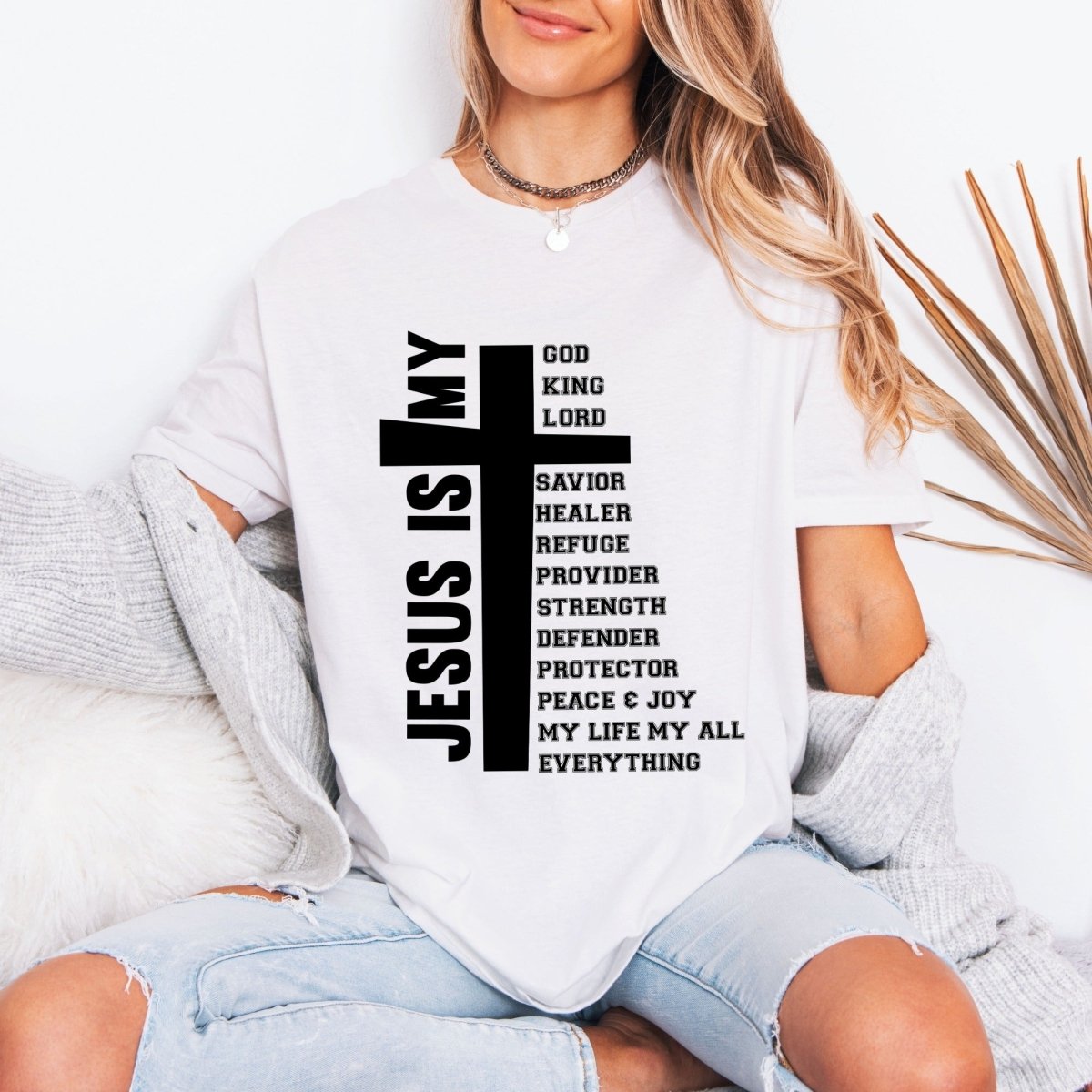 Jesus Is My Everything | Identity & Worship Tee - Luckets.com