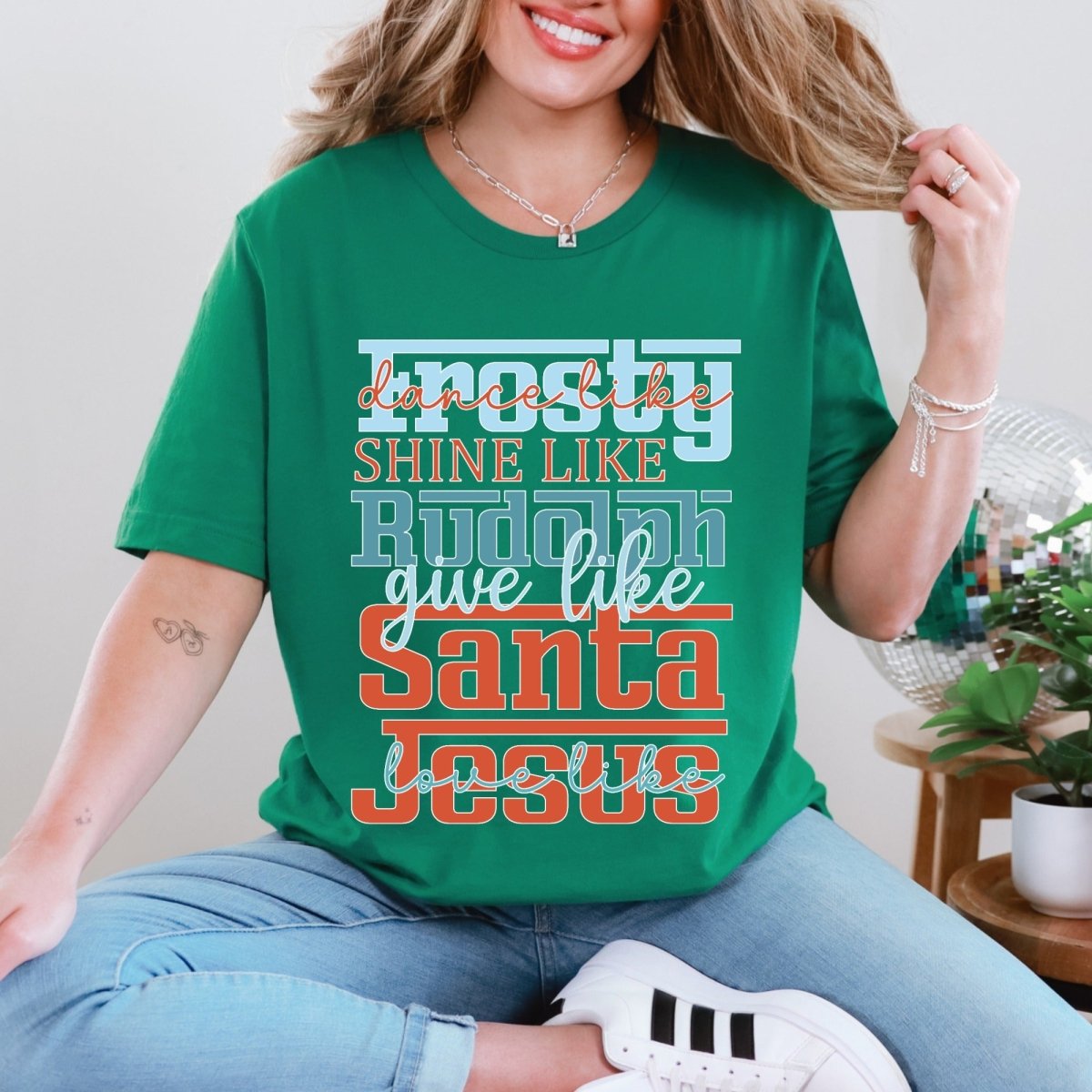 Love Like Jesus | Christmas Faith Tee - Luckets.com