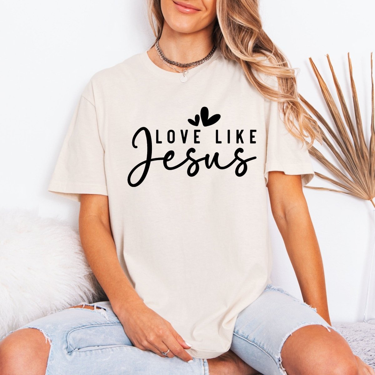 Love Like Jesus | Grace - Filled Devotion Tee - Luckets.com