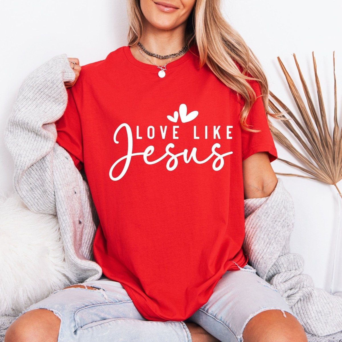 Love Like Jesus | Grace - Filled Devotion Tee - Luckets.com