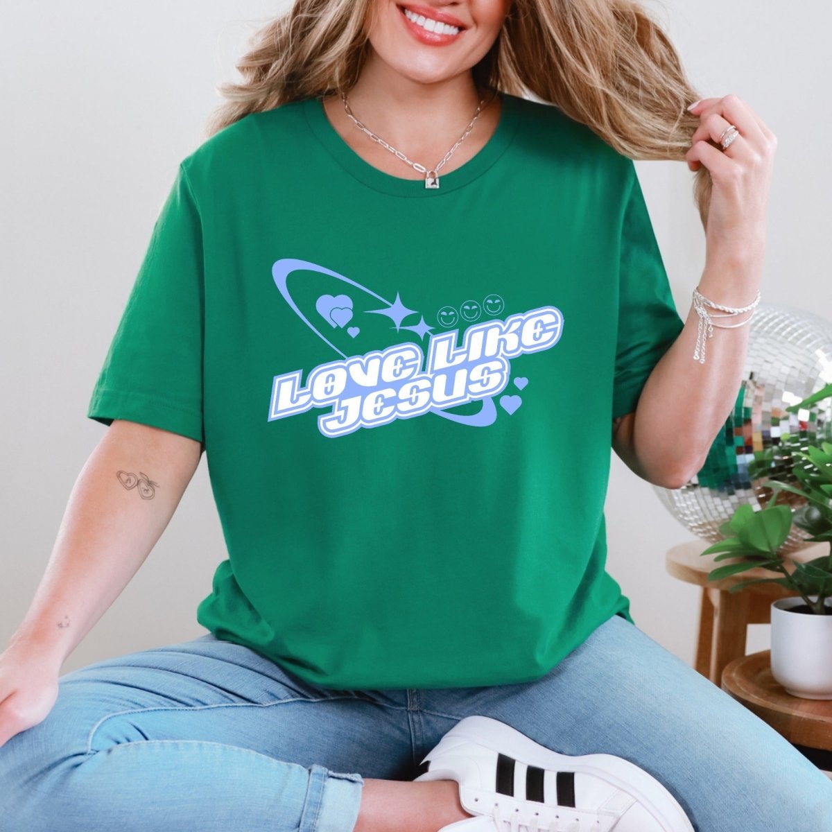 Love Like Jesus | Modern Faith Tee - Luckets.com