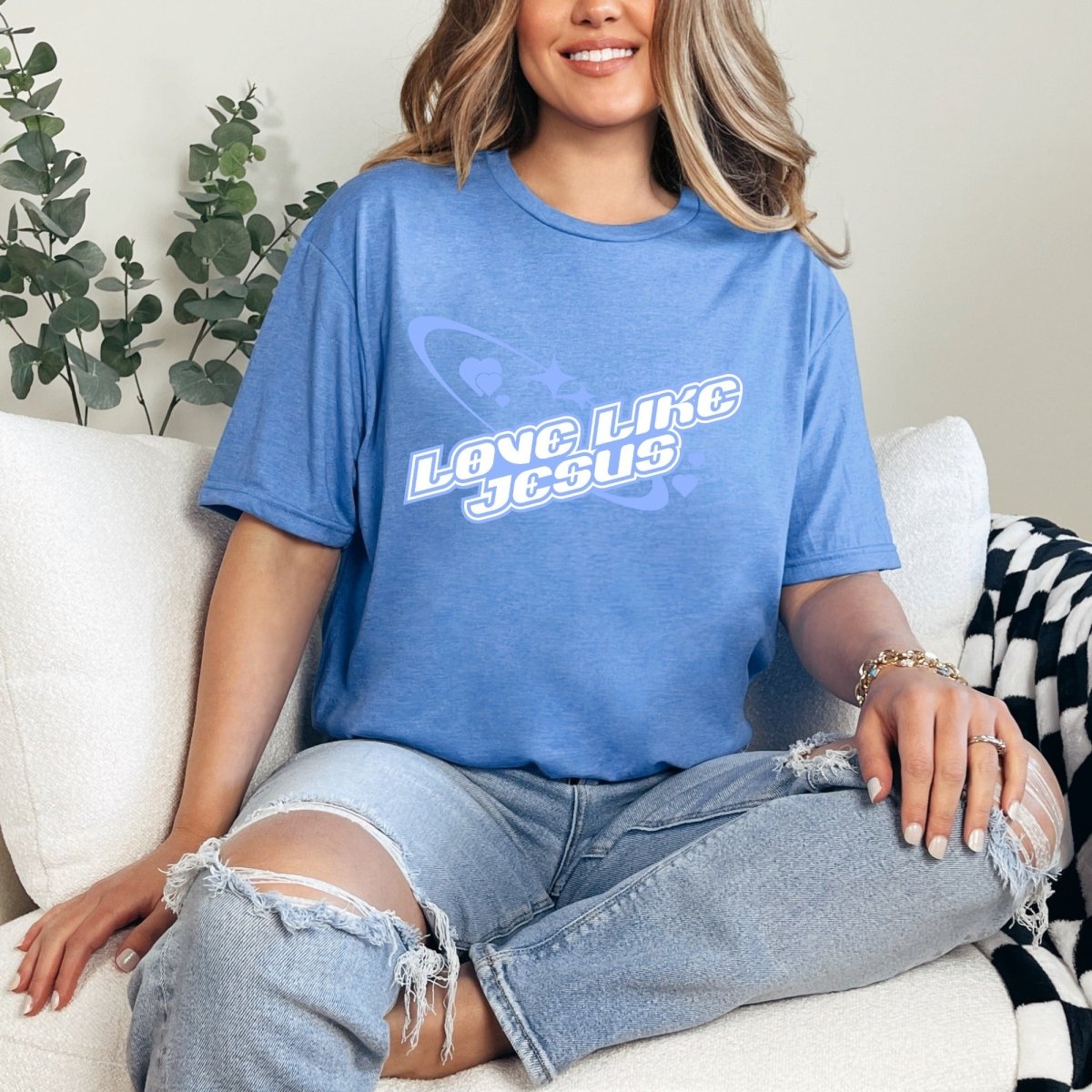 Love Like Jesus | Modern Faith Tee - Luckets.com