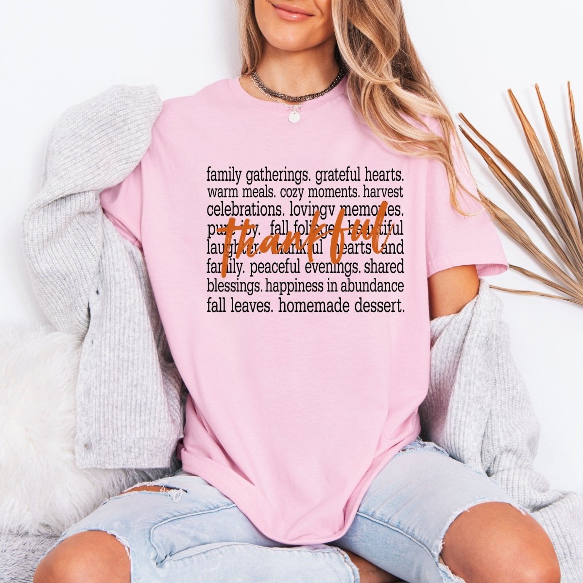 Thankful | Grateful Hearts & Blessings Tee - Luckets.com