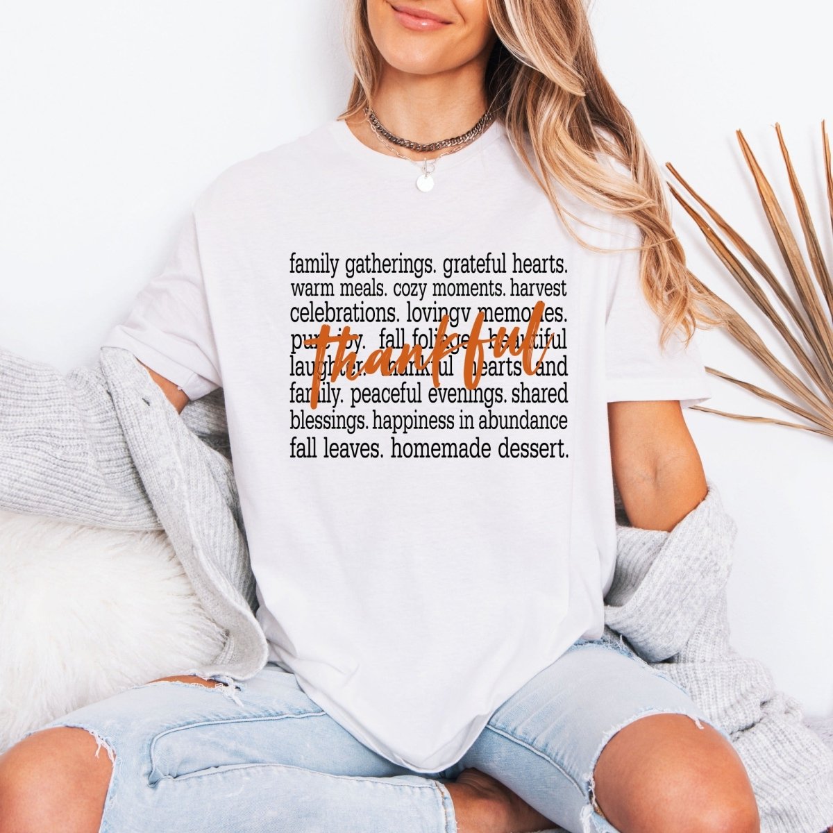 Thankful | Grateful Hearts & Blessings Tee - Luckets.com