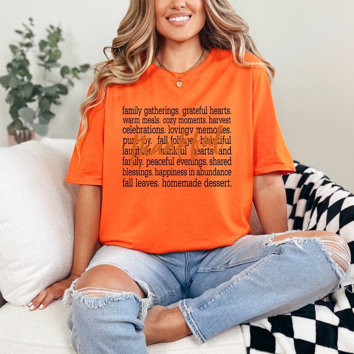 Thankful | Grateful Hearts & Blessings Tee - Luckets.com