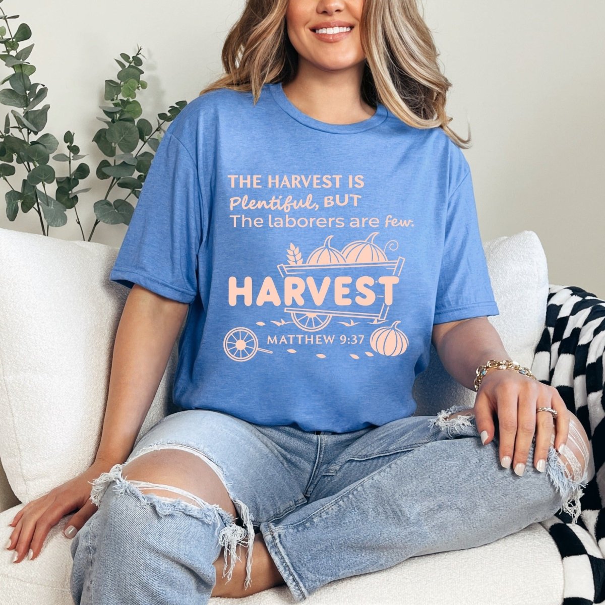 The Harvest Is Plentiful | Matthew 9:37 Faith Tee - Luckets.com